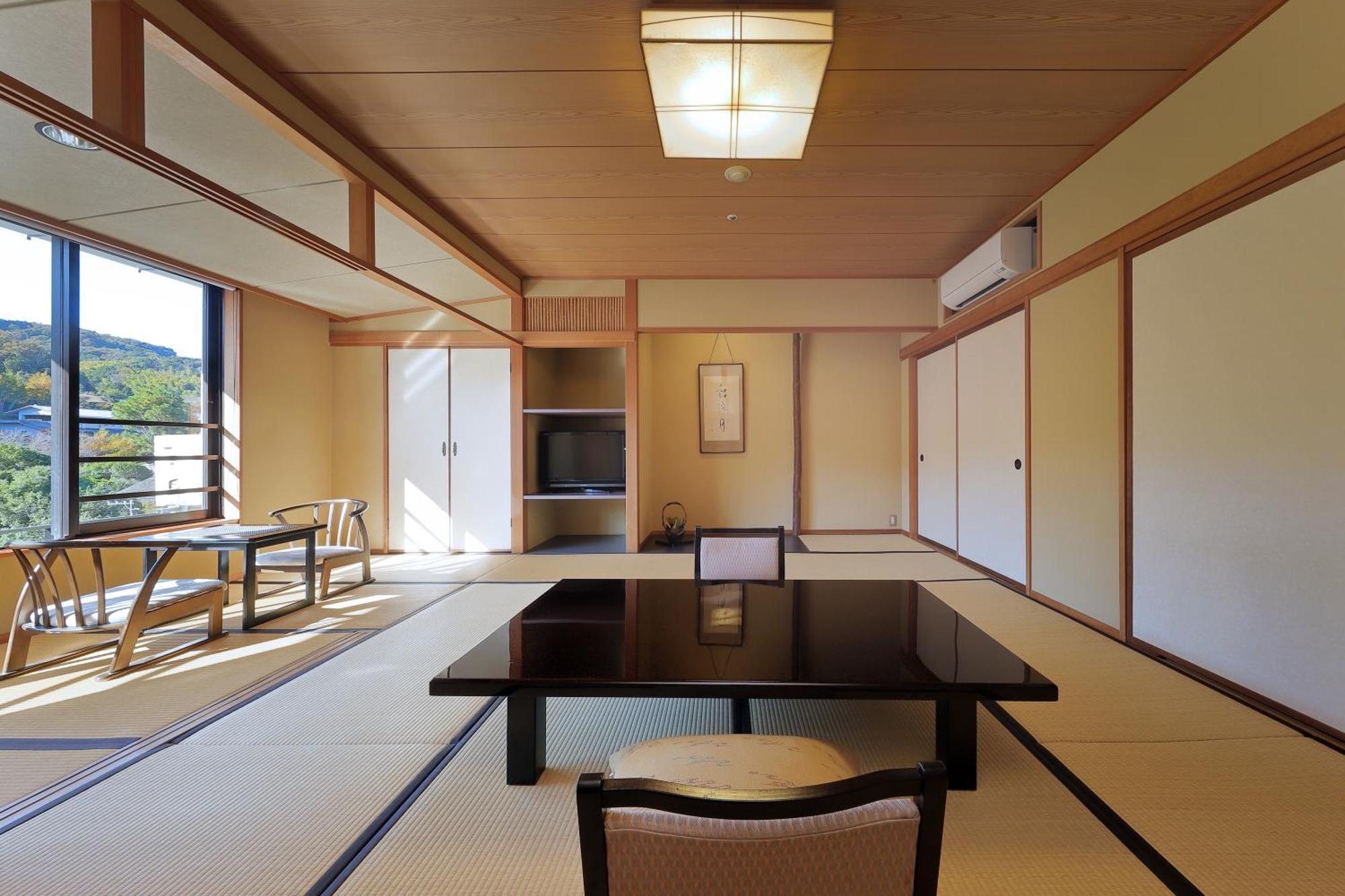 Marukyu Ryokan Izu  Eksteriør billede